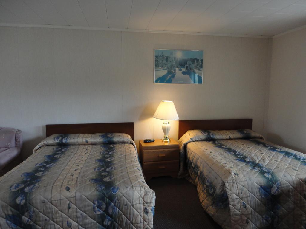 Hipwell'S Motel Fonthill 객실 사진